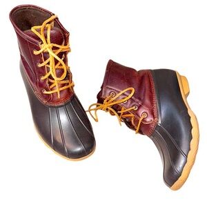 Sperry Saltwater leather duck Boots women’s shoes size 8